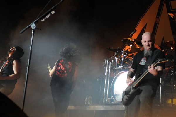Anthrax at Superpages.com Center, Dallas Texas, 09/24/10 Opening night of A