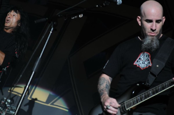 Anthrax at Superpages.com Center, Dallas Texas, 09/24/10 Opening night of A