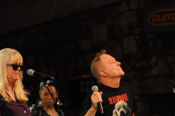 The B-52s at Stubb's BarBQ, Austin, Texas - 11/02/11 - photo by jeff barrin