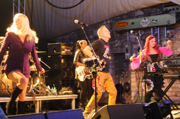 The B-52s at Stubb's BarBQ, Austin, Texas - 11/02/11 - photo by jeff barrin