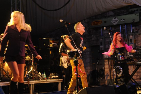 The B-52s at Stubb's BarBQ, Austin, Texas - 11/02/11 - photo by jeff barrin