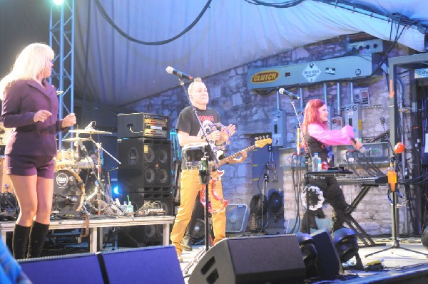 The B-52s at Stubb's BarBQ, Austin, Texas - 11/02/11 - photo by jeff barrin