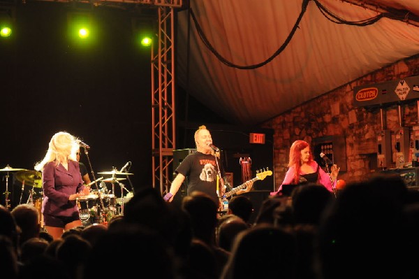 The B-52s at Stubb's BarBQ, Austin, Texas - 11/02/11 - photo by jeff barrin