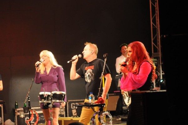 The B-52s at Stubb's BarBQ, Austin, Texas - 11/02/11 - photo by jeff barrin