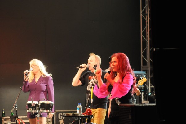 The B-52s at Stubb's BarBQ, Austin, Texas - 11/02/11 - photo by jeff barrin