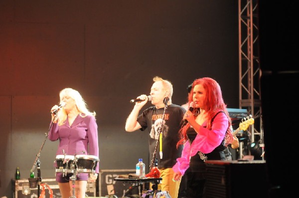 The B-52s at Stubb's BarBQ, Austin, Texas - 11/02/11 - photo by jeff barrin