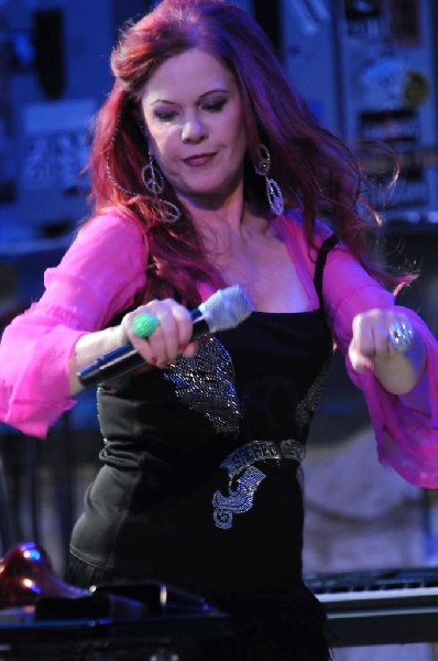 The B-52s at Stubb's BarBQ, Austin, Texas - 11/02/11 - photo by jeff barrin