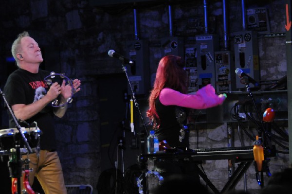 The B-52s at Stubb's BarBQ, Austin, Texas - 11/02/11 - photo by jeff barrin