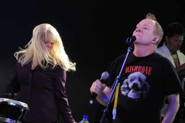 The B-52s at Stubb's BarBQ, Austin, Texas - 11/02/11 - photo by jeff barrin