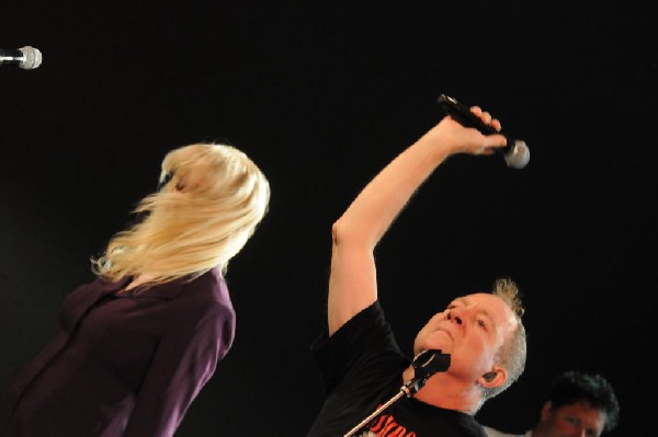 The B-52s at Stubb's BarBQ, Austin, Texas - 11/02/11 - photo by jeff barrin