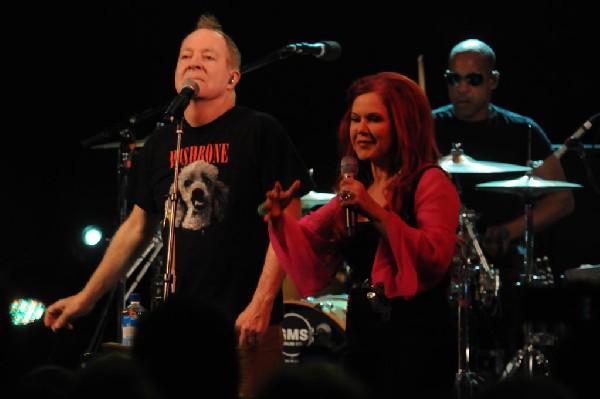 The B-52s at Stubb's BarBQ, Austin, Texas - 11/02/11 - photo by jeff barrin