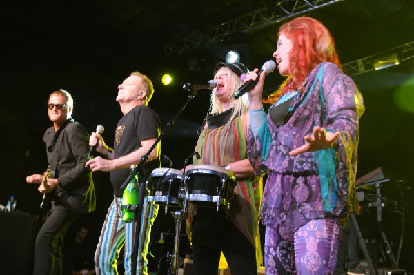 The B-52s at La Zona Rosa, Austin, Texas 05/15/10