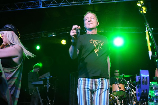 The B-52s at La Zona Rosa, Austin, Texas 05/15/10