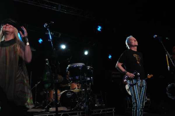 The B-52s at La Zona Rosa, Austin, Texas 05/15/10