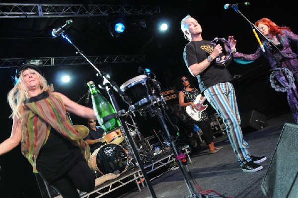 The B-52s at La Zona Rosa, Austin, Texas 05/15/10