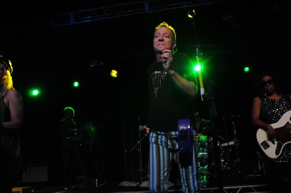 The B-52s at La Zona Rosa, Austin, Texas 05/15/10