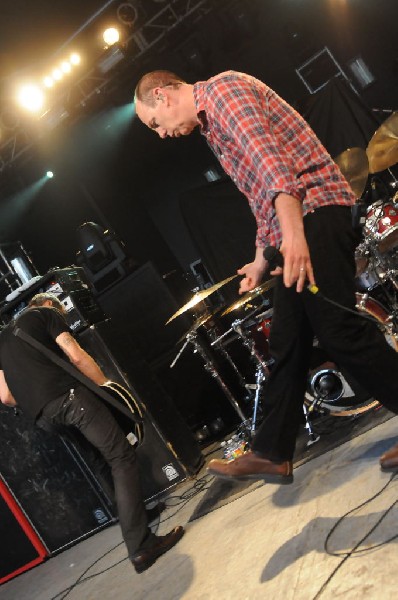 Bad Religion at Stubb's BarBQ, Austin, Texas April 19, 2011 - photo by Jeff