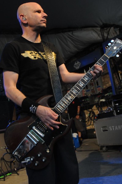 Bad Religion at Stubb's BarBQ, Austin, Texas April 19, 2011 - photo by Jeff