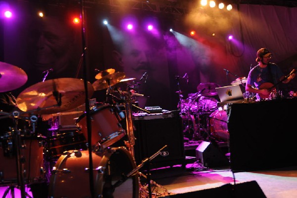 Beats Antique at Stubb's BarBQ, Austin, Texas 04/19/10