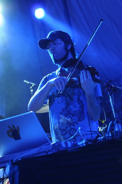 Beats Antique at Stubb's BarBQ, Austin, Texas 04/19/10