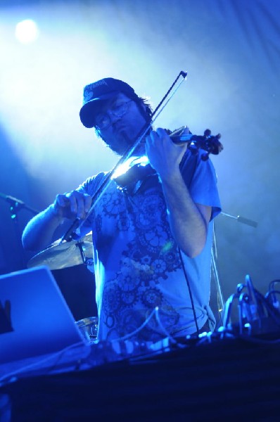 Beats Antique at Stubb's BarBQ, Austin, Texas 04/19/10