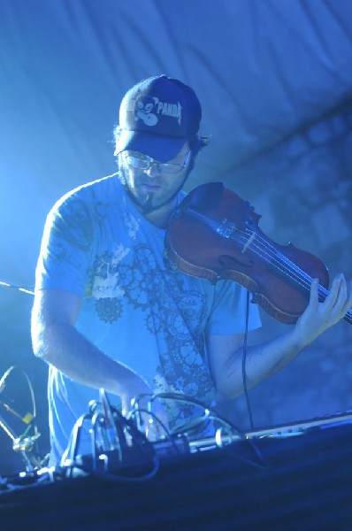 Beats Antique at Stubb's BarBQ, Austin, Texas 04/19/10