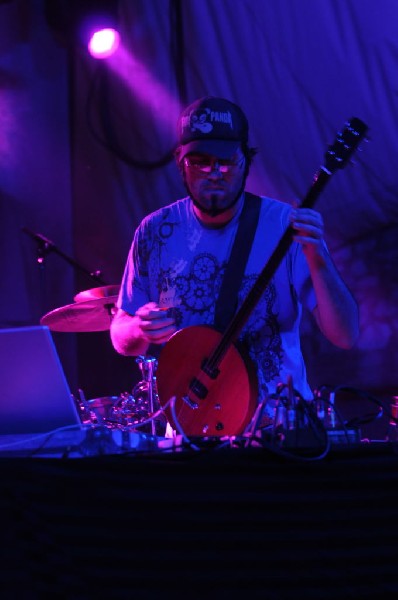 Beats Antique at Stubb's BarBQ, Austin, Texas 04/19/10