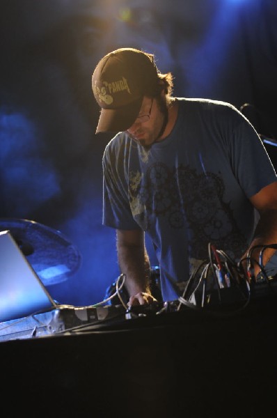 Beats Antique at Stubb's BarBQ, Austin, Texas 04/19/10