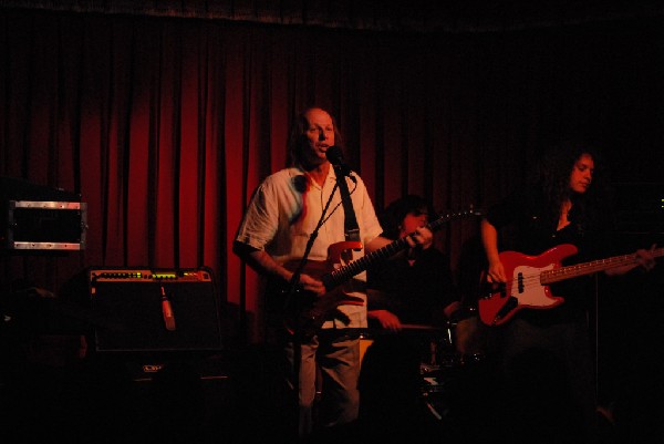 Adrian Belew Trio at the Cactus Cafe, Austin, Tx