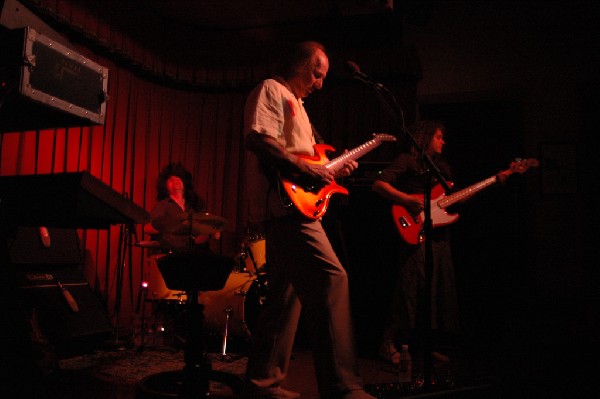 Adrian Belew Trio at the Cactus Cafe in Austin, Tx