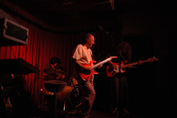 Adrian Belew Trio at the Cactus Cafe in Austin, Tx