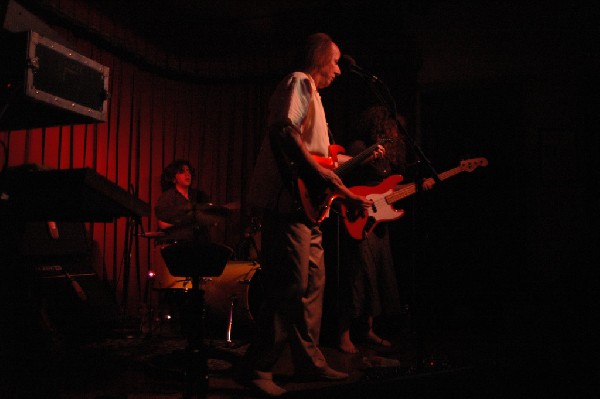 Adrian Belew Trio at the Cactus Cafe in Austin, Tx