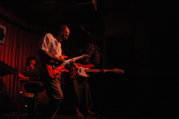 Adrian Belew Trio at the Cactus Cafe in Austin, Tx