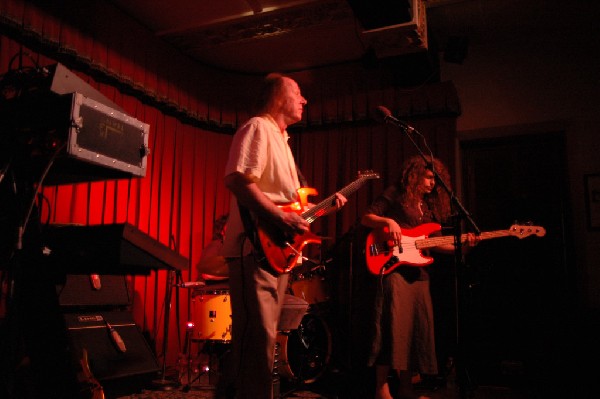 Adrian Belew Trio at the Cactus Cafe in Austin, Tx