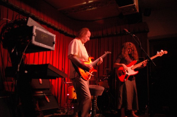 Adrian Belew Trio at the Cactus Cafe in Austin, Tx