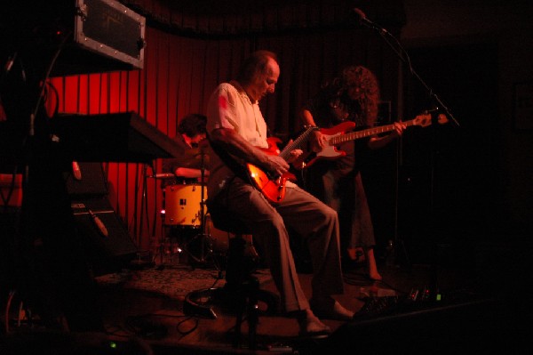 Adrian Belew Trio at the Cactus Cafe in Austin, Tx