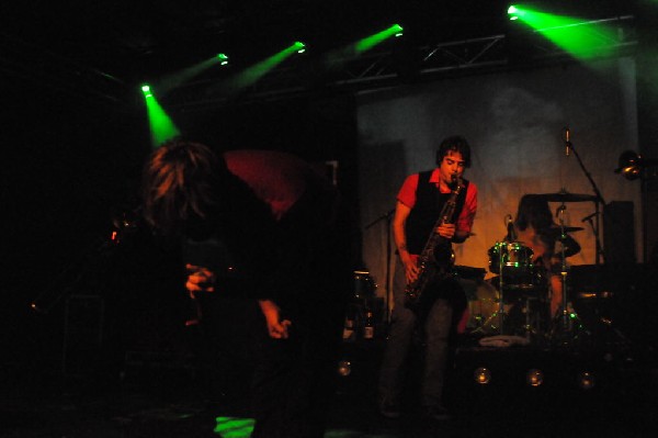 Big D & The Kids Table