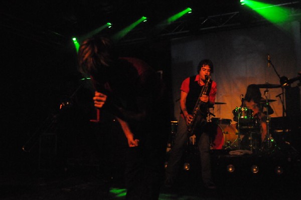 Big D & The Kids Table