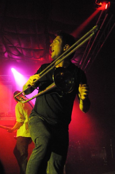 Big D & The Kids Table