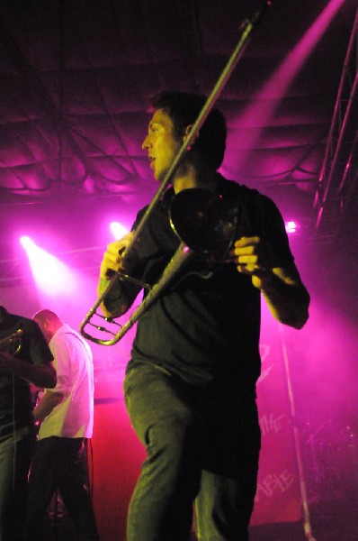 Big D & The Kids Table