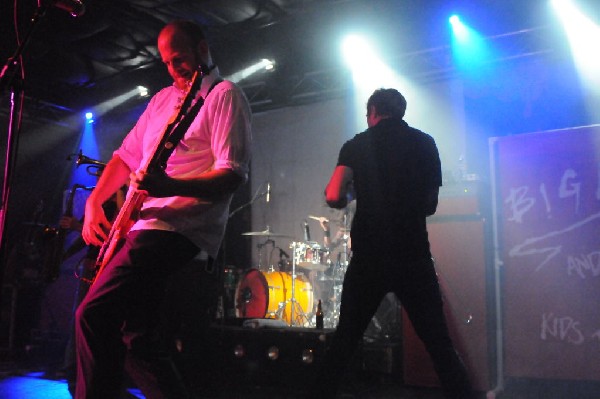 Big D & The Kids Table