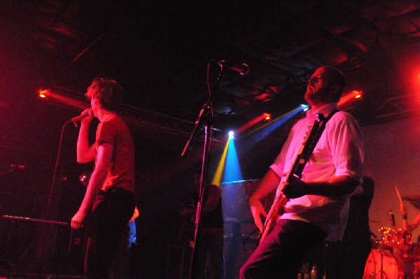 Big D & The Kids Table