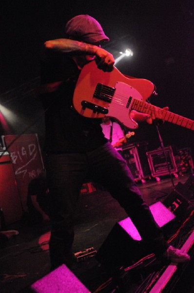 Big D & The Kids Table