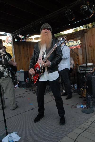 Billy Gibbons walkon during Roky Erickson Set