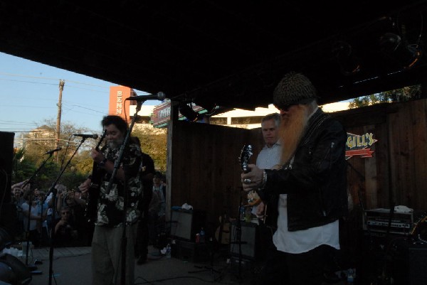 Billy Gibbons walkon during Roky Erickson Set