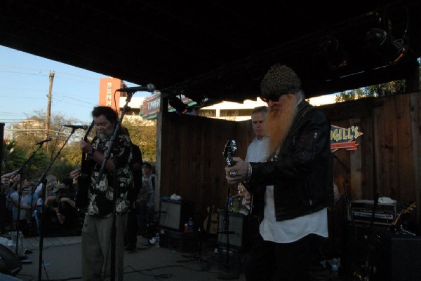 Billy Gibbons walkon during Roky Erickson Set