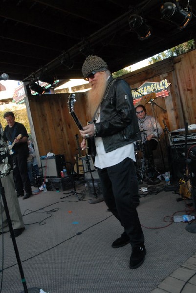 Billy Gibbons walkon during Roky Erickson Set