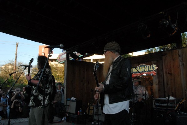 Billy Gibbons walkon during Roky Erickson Set