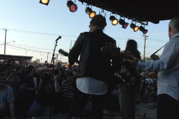 Billy Gibbons walkon during Roky Erickson Set
