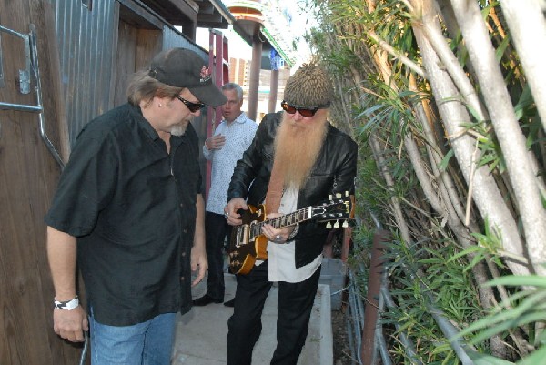 Billy Gibbons walkon during Roky Erickson Set
